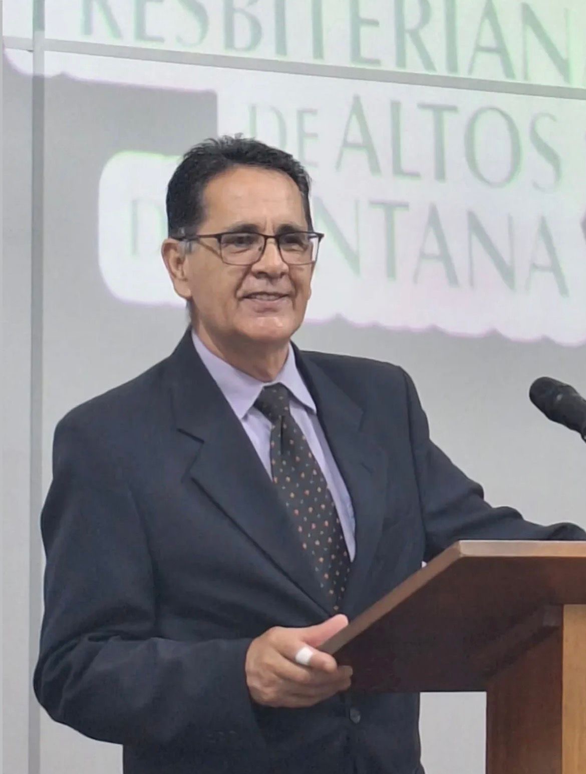 Rev. Odair Reges 